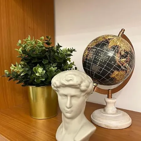 Heaven Luxury - 4 Bedroom 3 Bth, 13 Pr, Dowtown *