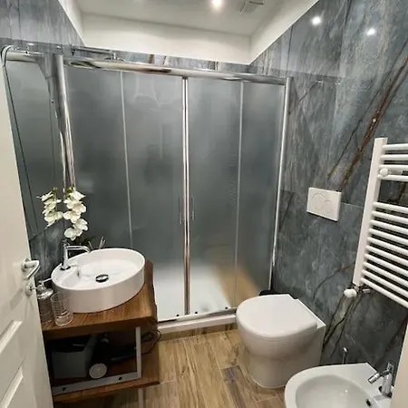 Heaven Luxury - 4 Bedroom 3 Bth, 13 Pr, Dowtown *