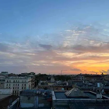 아파트 Heaven Luxury - 4 Bedroom 3 Bth, 13 Pr, Dowtown *