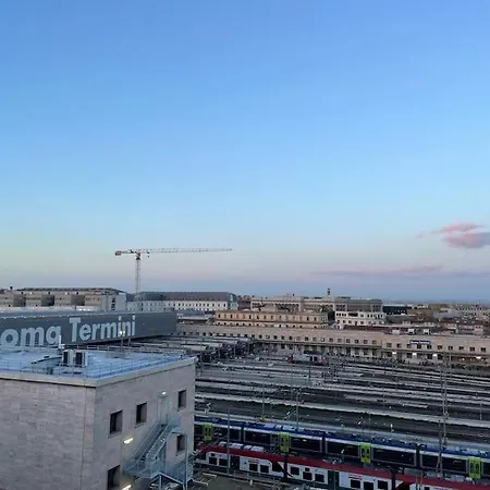 아파트 Heaven Luxury - 4 Bedroom 3 Bth, 13 Pr, Dowtown