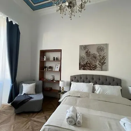 Heaven Luxury - 4 Bedroom 3 Bth, 13 Pr, Dowtown 아파트